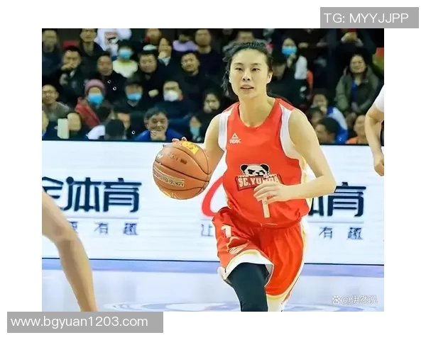 女篮体能拉练缺席张子宇李梦王思雨积极参与态度良好